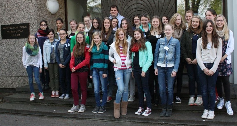 girlsday2014-gruppenfoto.jpg