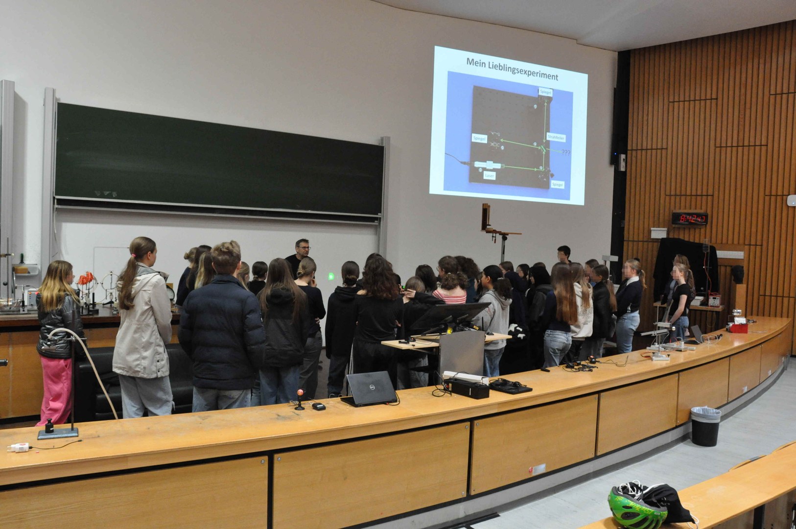 Girls'Day bei den Physikalischen Instituten