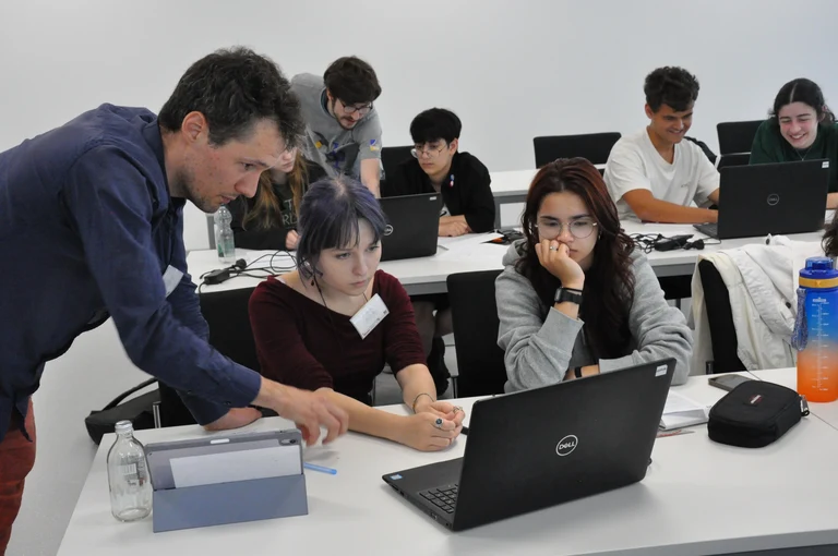 CBELSA/TAPS Masterclass zur Hadronenphysik