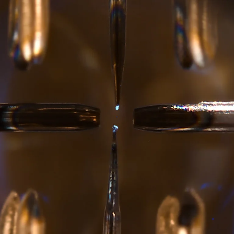 Experimental-Quantum-Physics.png