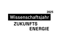 WJ25_Logo_Standard_Oberzeile_Weiss_Digital.png